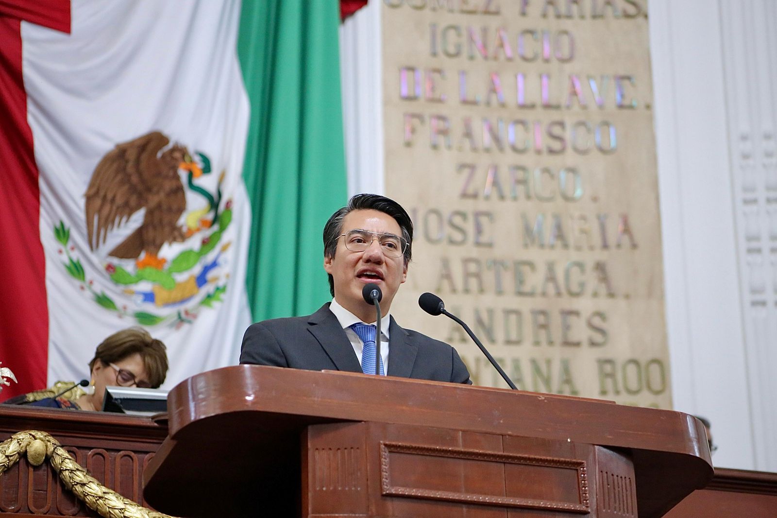 Andrés Sánchez solicita beneficiar a estudiantes del CAM 69 con beca ‘Rita Cetina’