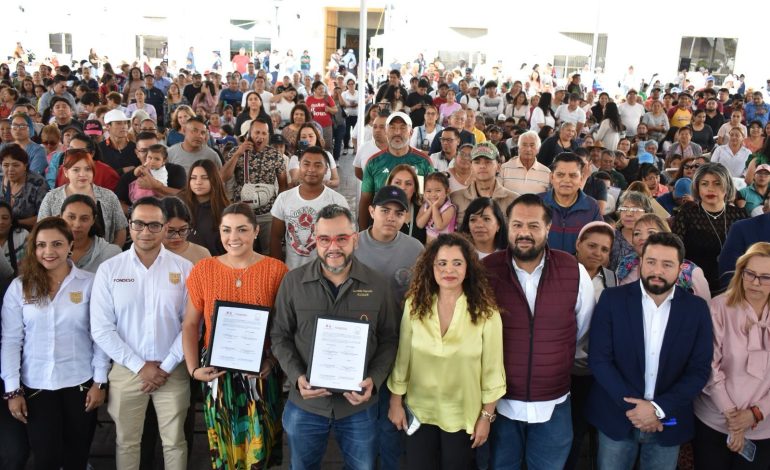 Fondeo entrega créditos y firma convenio con La Magdalena Contreras