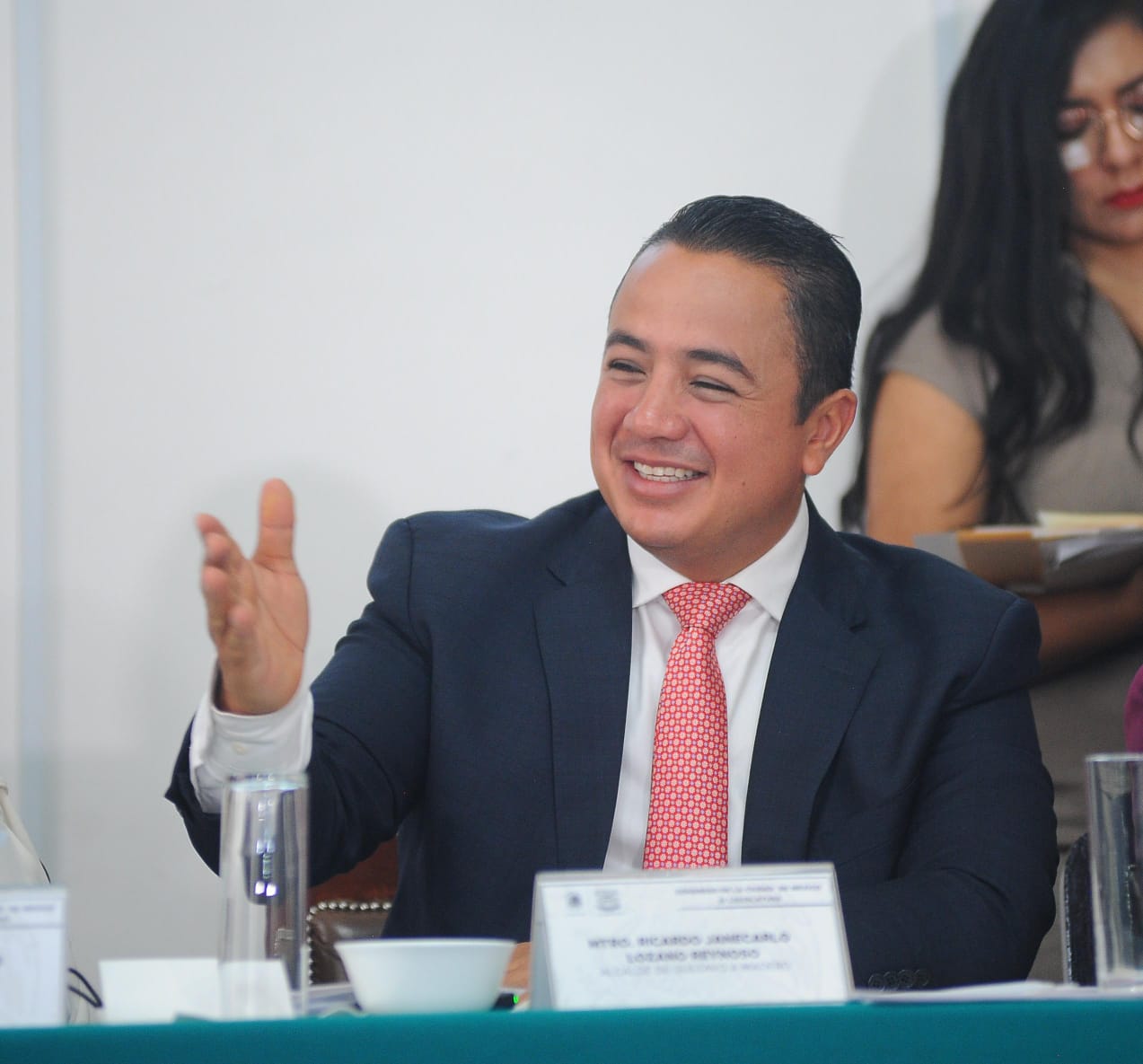 El alcalde de GAM llegó al Congreso con su ‘guaruriza’
