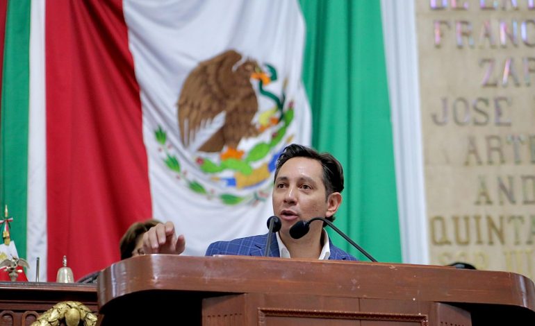 Federico Chávez exige sancionar corrupción millonaria de Acosta en Xochimilco