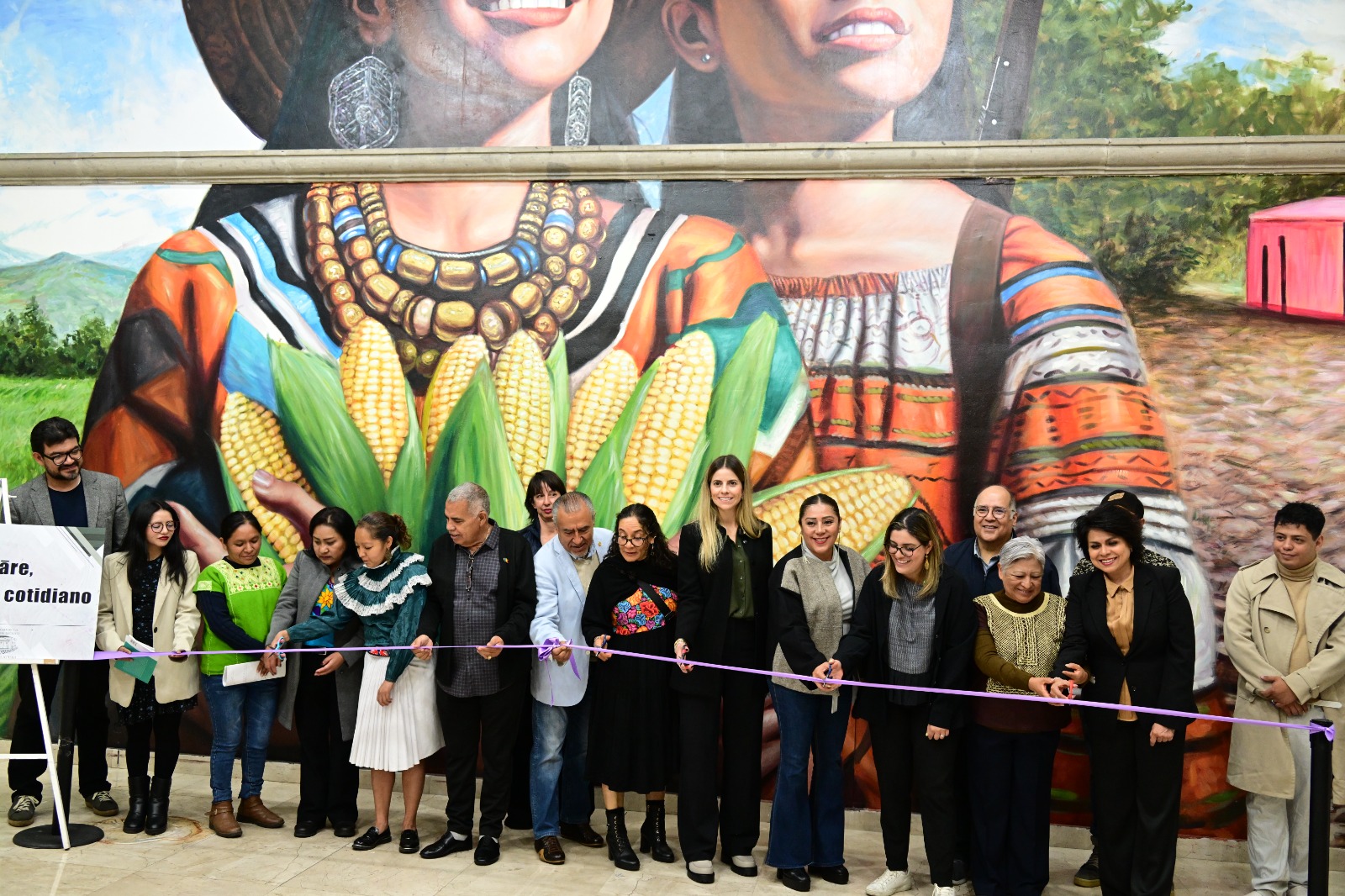 Reconocen con murales lucha de mujeres mexicanas