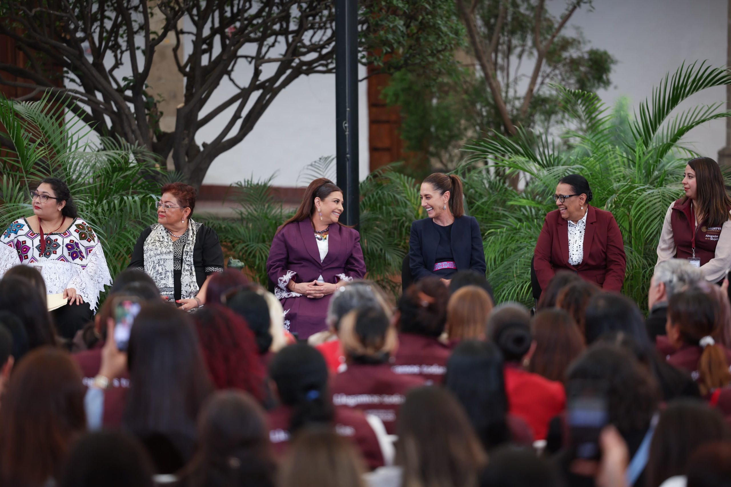 Brugada y Sheinbaum ratifican derecho de las mujeres a una vida libre de violencia