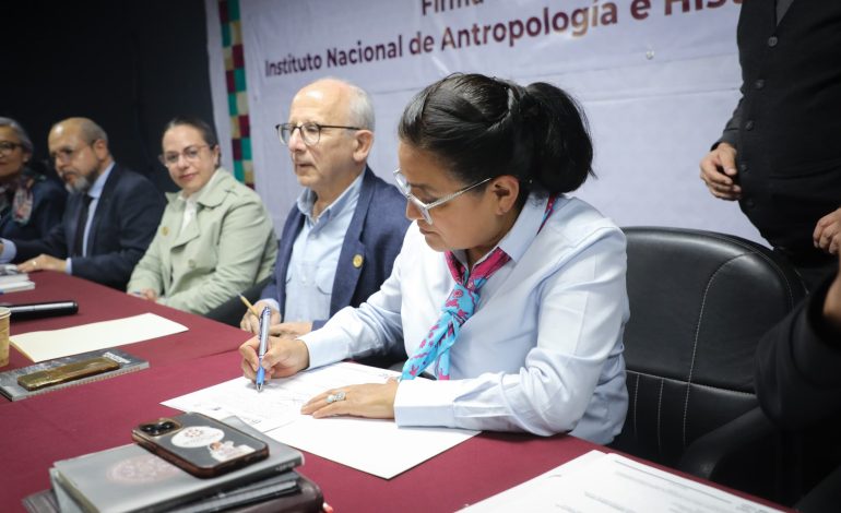 Iztapalapa prepara gira de la Tira de Tetepilco en escuelas de la demarcación