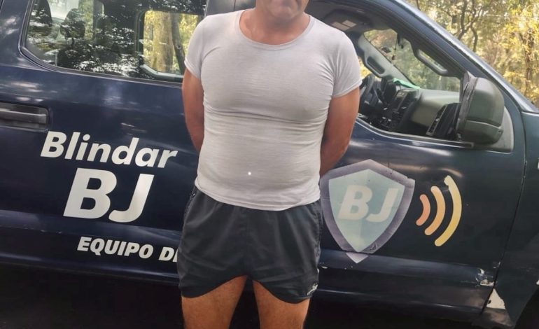 Elementos de Blindar BJ y SSC detienen a presunto acosador sexual en Parque Arboledas
