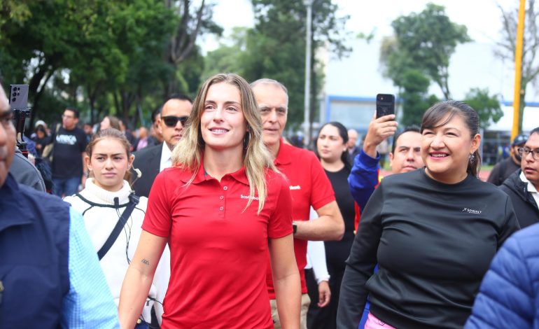 Inauguran campo ‘pro’ de futbol en deportivo de Azcapotzalco