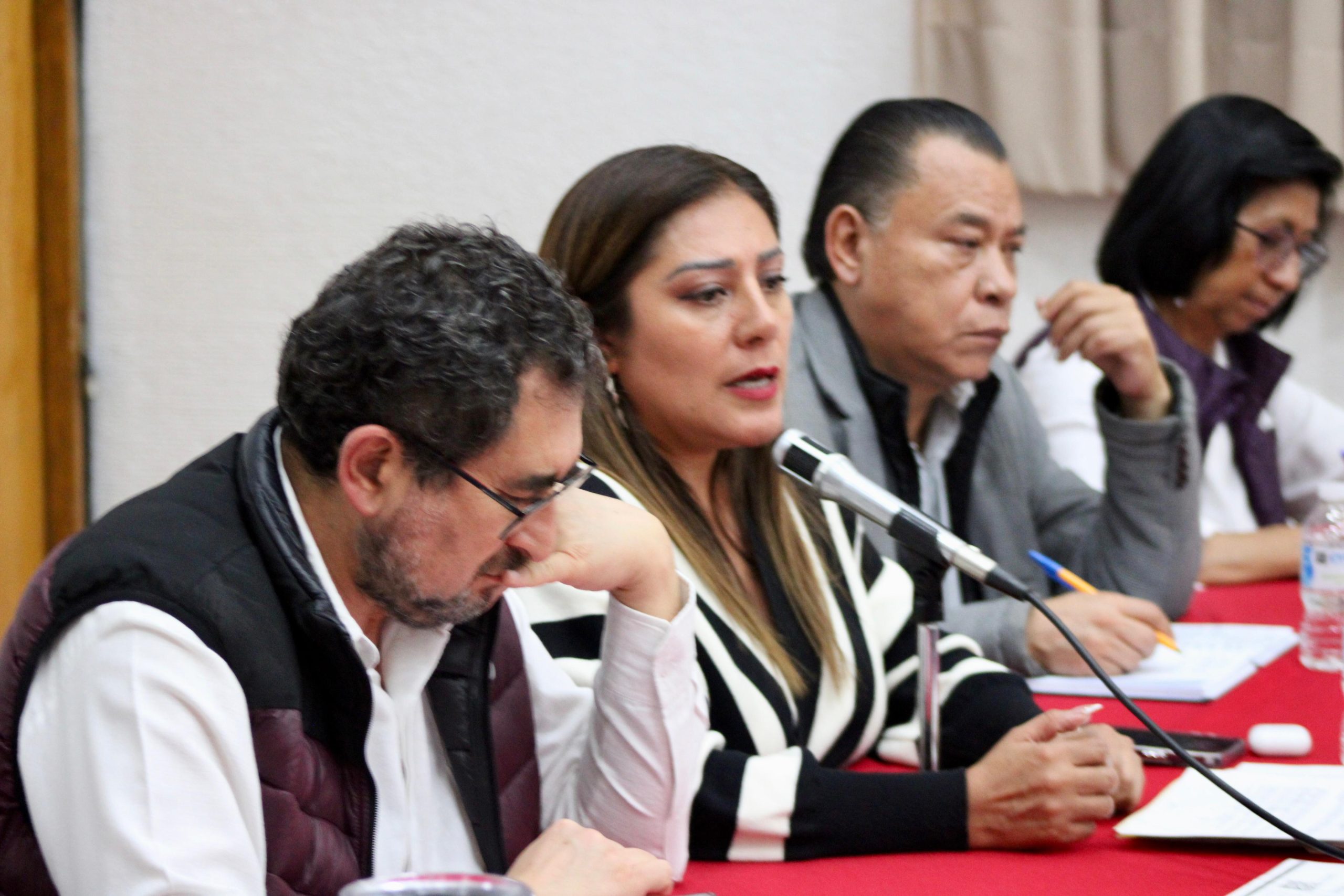 Continúa Parlamento de Comercio Popular