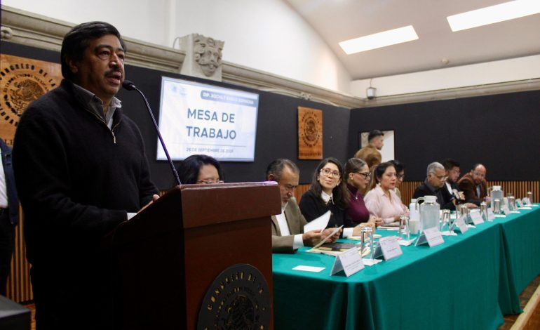 Diputados Bravo, Ruiz y Trejo escuchan a transportistas