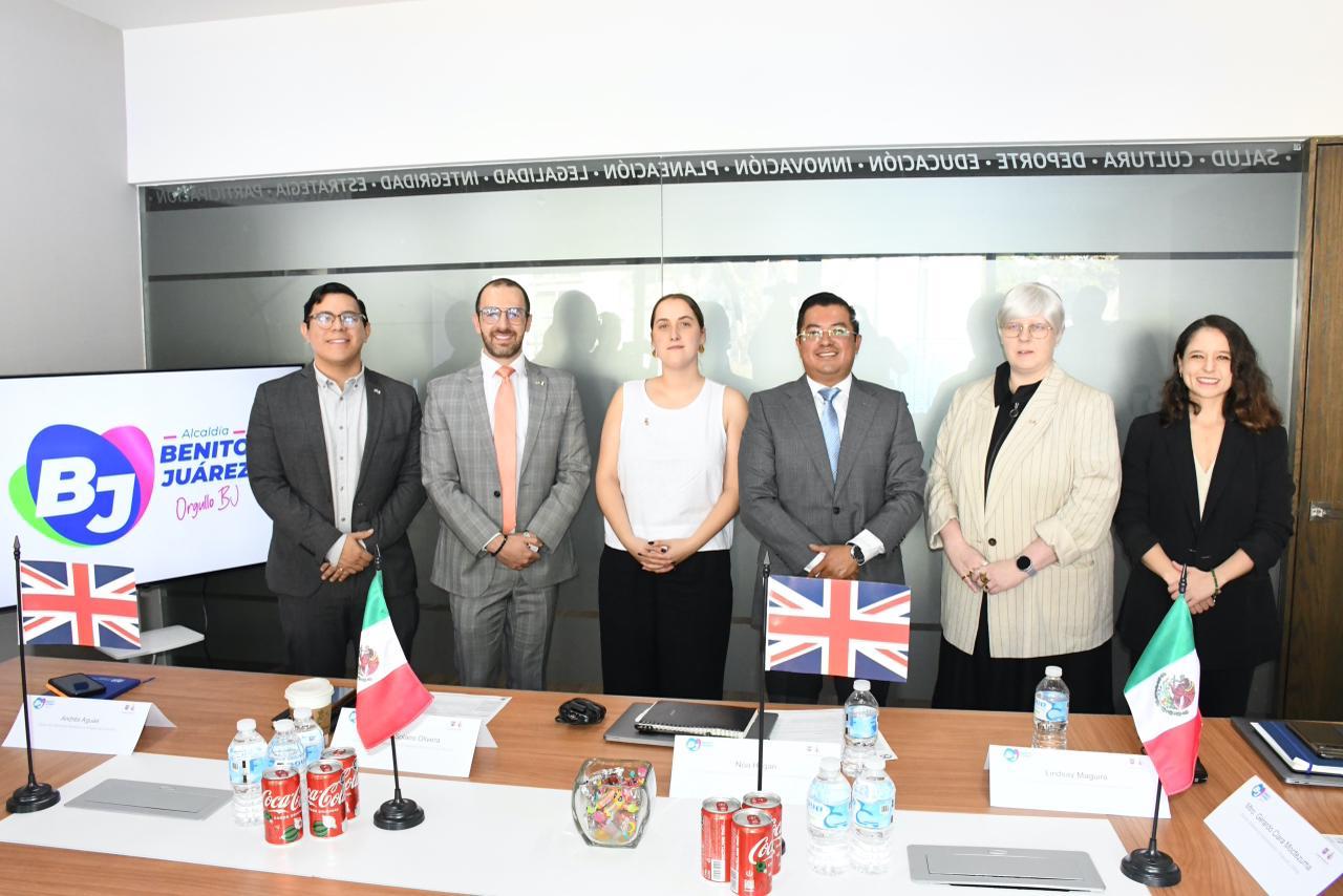 Gobierno de Luis Mendoza y RU intercambian experiencias