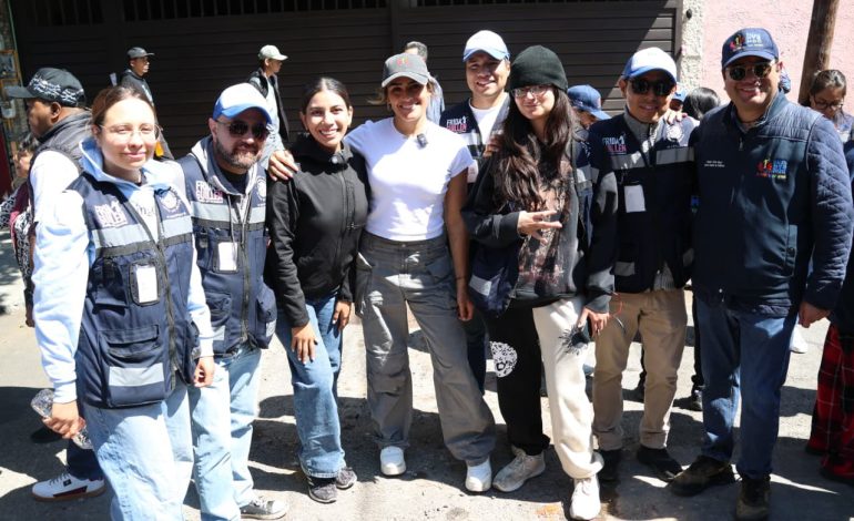 Ale Rojo encabeza jornada de limpia en Colonia Obrera