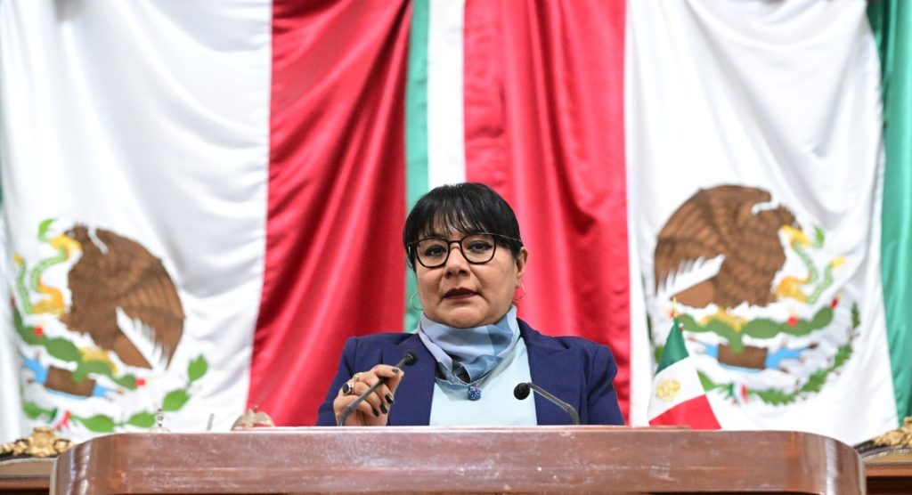 Para facilitar a la población la correcta separación, clasificación y disposición final de los residuos, la diputada Claudia Neli Morales Cervantes propuso que las etiquetas de alimentos, bebidas y productos envasados incluyan información clara y visible que especifique la categoría de desechos a la que pertenecen sus envases o empaques. FOTO: Especial