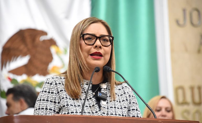 Diputada Ruiz pide proteger a maestros de agresiones de alumnos