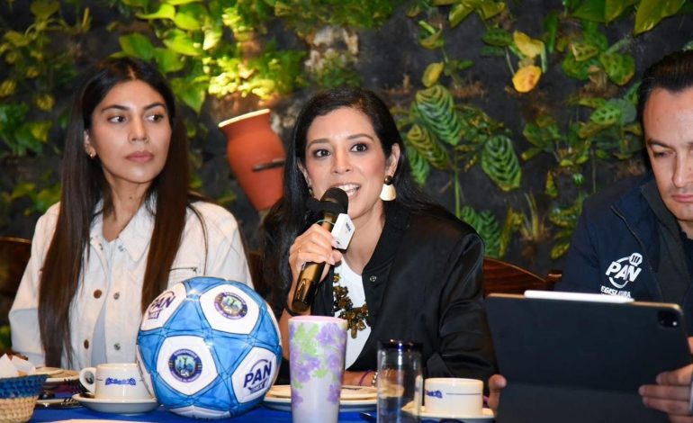 Los panistas también son ricos