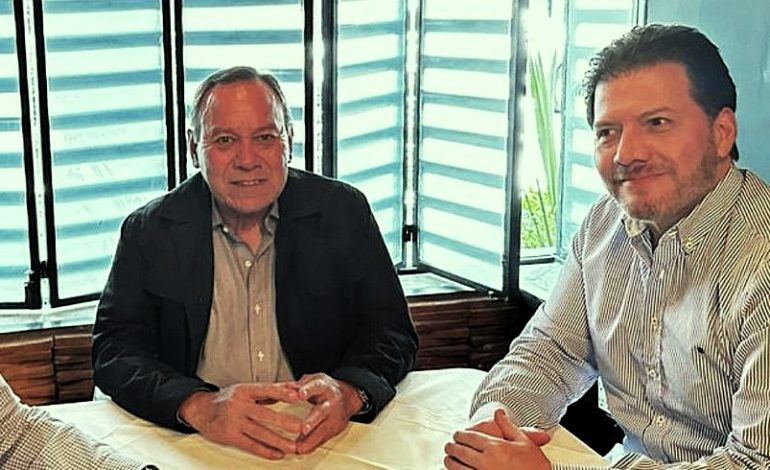 Zambrano y Lobo dan patadas de ahogado