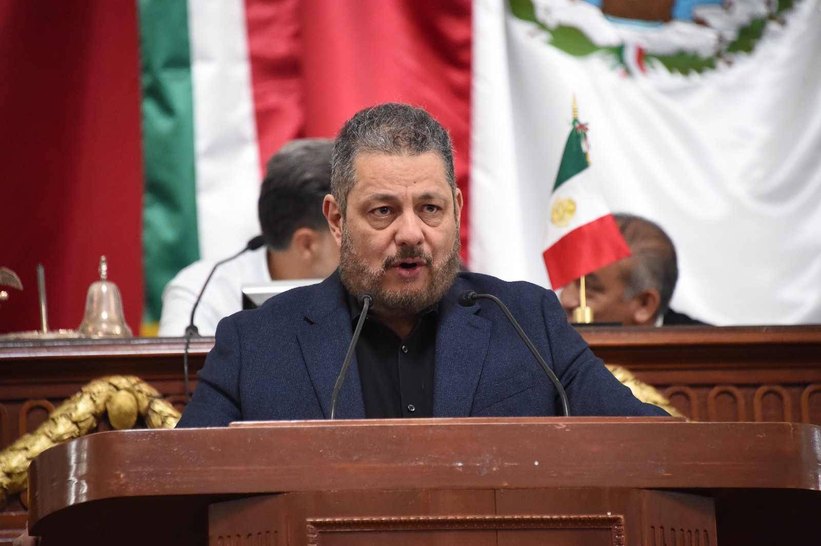 PT propone reconocer derecho a la sombra en la Constitución