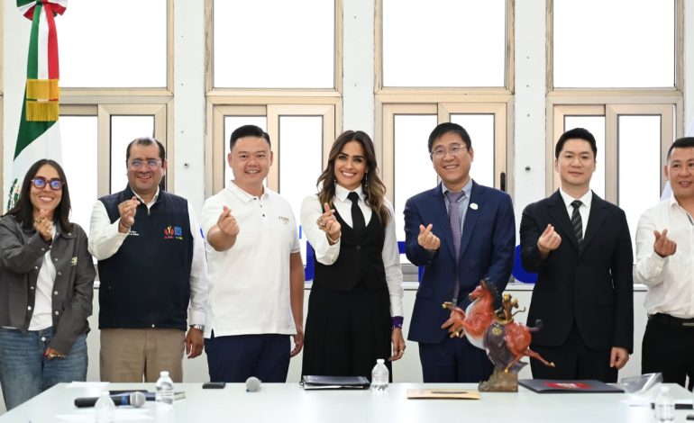 Ale Rojo fortalece alianzas con la comunidad china rumbo al Mundial