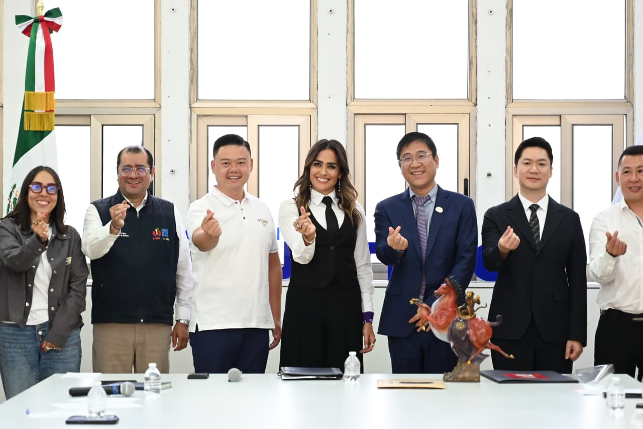 Ale Rojo fortalece alianzas con la comunidad china rumbo al Mundial