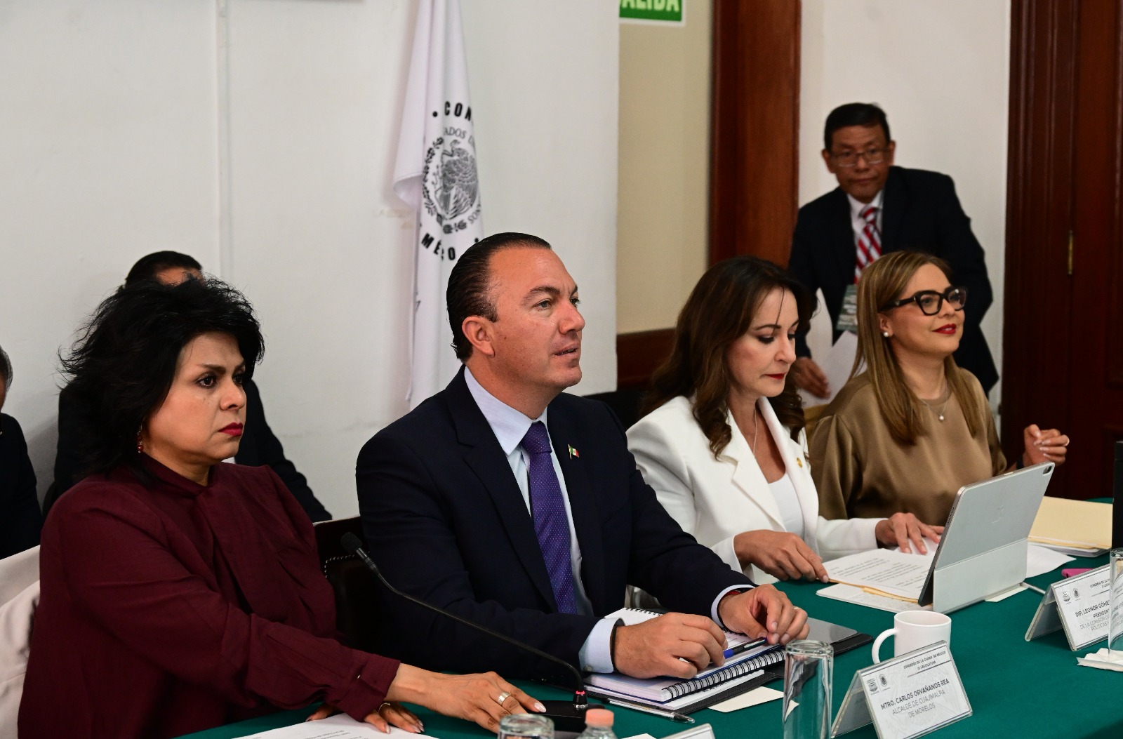Orvañanos, el alcalde que no dejó respuestas pendientes